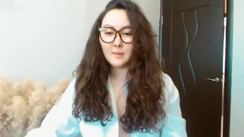 Snapshot of dalidayes chatting on January 14, 2025, 6:34 am Dali online show from January 14, 2025, 6:34 am