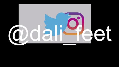 Snapshot of dalila_oficials chatting on April 29, 2026, 11:14 am online show from April 29, 2026, 11:14 am