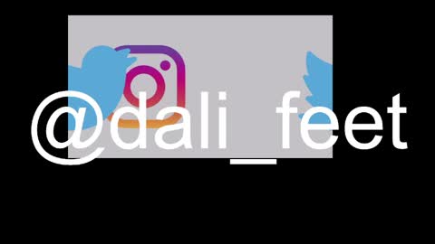 Snapshot of dalila_oficials chatting on May 29, 2026, 10:24 am online show from May 29, 2026, 10:24 am