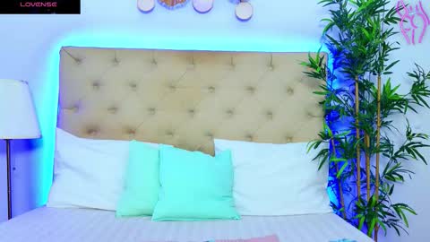 daliyaa_ online show from October 29, 2025, 1:13 pm