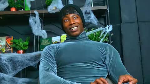 dalton_asher online show from October 19, 2025, 7:20 am