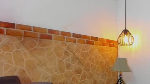         online show from January 21, 2025, 3:15 am