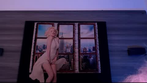         online show from September 27, 2025, 5:01 am