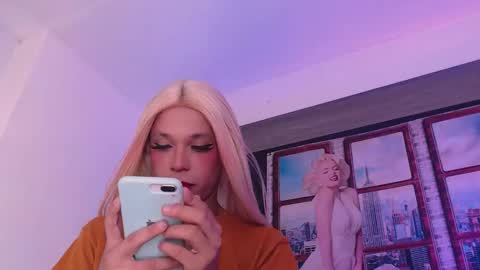         online show from November 18, 2025, 4:28 am