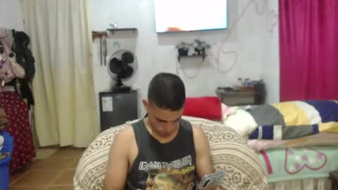 Snapshot of damian_29 chatting on May 7, 2026, 11:43 pm Damian online show from May 7, 2026, 11:43 pm