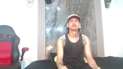 damian_and_camerum online show from April 22, 2026, 3:20 am