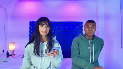 Snapshot of damian_and_roxanne chatting on February 24, 2026, 12:36 pm DAMIAN AND ROXANNE. online show from February 24, 2026, 12:36 pm