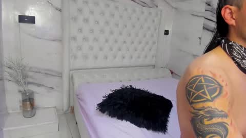 damian_and_tiana online show from February 27, 2025, 6:18 am