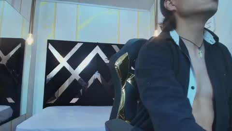 damian_and_tiana online show from March 2, 2025, 4:07 am