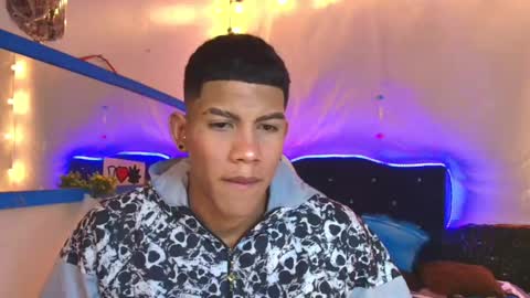 Damian online show from February 12, 2025, 3:07 am