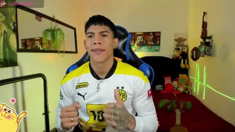 Damian online show from April 20, 2026, 3:09 am