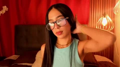damian_n_lissa online show from April 28, 2026, 11:32 pm