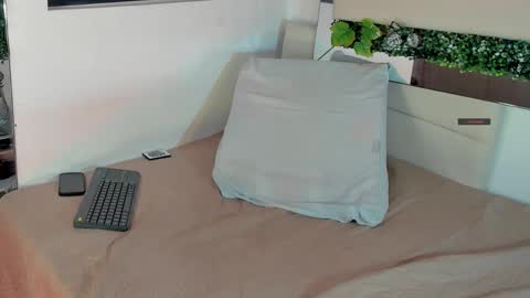 damian key online show from September 25, 2025, 4:05 am