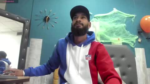 damian_shakur online show from October 26, 2025, 1:17 pm
