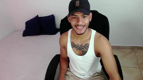 Snapshot of damiann_rees chatting on February 17, 2026, 2:52 am instagram damiannreed. online show from February 17, 2026, 2:52 am