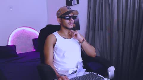 Snapshot of damiann_rees chatting on March 5, 2026, 1:23 am instagram damiannreed. online show from March 5, 2026, 1:23 am