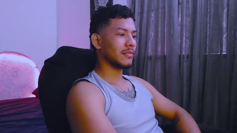Snapshot of damiann_rees chatting on March 27, 2026, 2:17 pm instagram damiannreed. online show from March 27, 2026, 2:17 pm