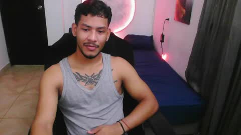 Snapshot of damiann_rees chatting on April 8, 2026, 12:49 pm instagram damiannreed. online show from April 8, 2026, 12:49 pm