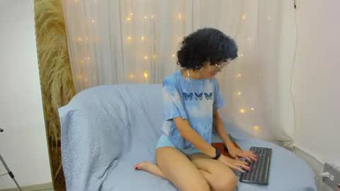Snapshot of damianna_ chatting on June 23, 2026, 11:52 am Damiana online show from June 23, 2026, 11:52 am