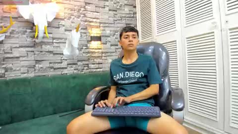 LIAM online show from November 20, 2025, 5:34 pm