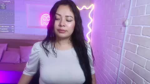 Damii online show from March 1, 2025, 2:02 pm