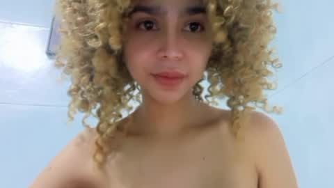 damnperfectxx online show from April 25, 2026, 2:58 am