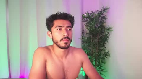 damon_frost online show from April 18, 2026, 7:07 pm