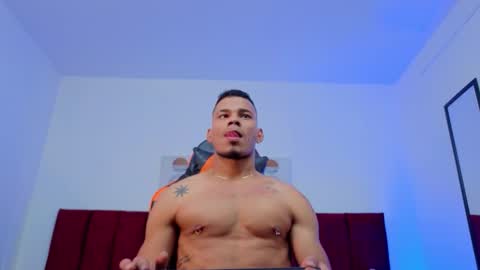 Snapshot of damonblackj chatting on October 23, 2025, 8:40 pm Damon online show from October 23, 2025, 8:40 pm