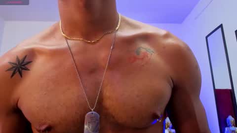 Snapshot of damonblackj chatting on November 4, 2025, 11:48 pm Damon online show from November 4, 2025, 11:48 pm