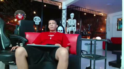 damyan_2003 online show from November 3, 2025, 3:41 am