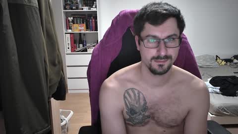 King Dan online show from February 4, 2025, 6:27 pm