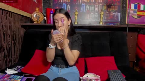    online show from December 21, 2024, 10:30 pm