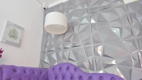    online show from February 6, 2025, 1:16 am