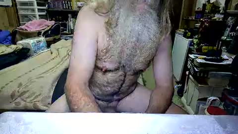 Snapshot of danagm chatting on November 23, 2025, 6:08 pm Dana online show from November 23, 2025, 6:08 pm