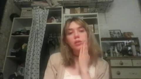 Snapshot of danceissexisbeauty2 chatting on April 24, 2026, 7:55 am Your submissive patient online show from April 24, 2026, 7:55 am