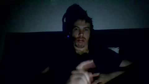 Snapshot of dane950804 chatting on June 15, 2026, 4:04 am dane950804 online show from June 15, 2026, 4:04 am