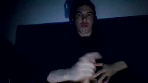 Snapshot of dane950804 chatting on June 20, 2026, 12:25 am dane950804 online show from June 20, 2026, 12:25 am