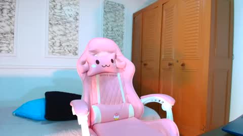 Danella Houston online show from October 8, 2025, 6:38 pm