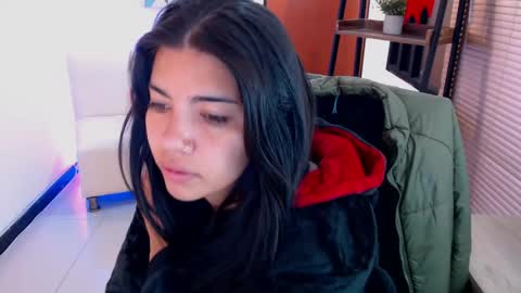 Snapshot of dangel_noir6 chatting on May 9, 2026, 11:26 am Veronica online show from May 9, 2026, 11:26 am