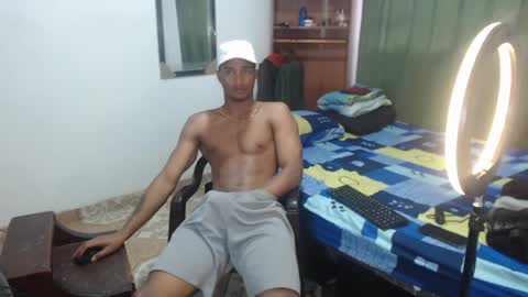 Snapshot of dani_brown19 chatting on May 9, 2026, 7:08 pm dani_brown19 online show from May 9, 2026, 7:08 pm
