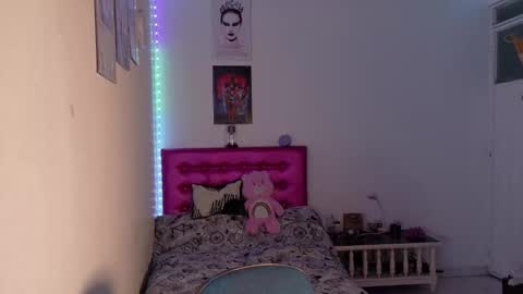 Dani Dancer online show from December 20, 2025, 1:23 am