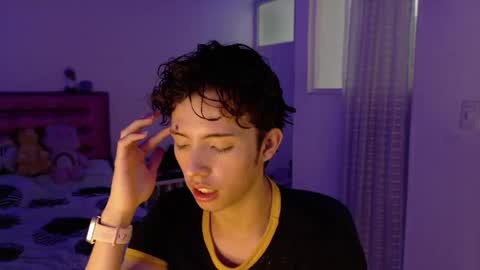 Dani Dancer online show from April 17, 2026, 9:40 pm