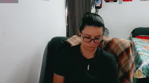 dani y jocelyn online show from October 28, 2025, 7:38 pm