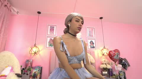   online show from January 20, 2025, 4:12 pm