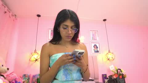   online show from March 11, 2025, 4:18 pm