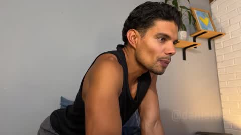 Daniel  online show from February 3, 2025, 2:14 am