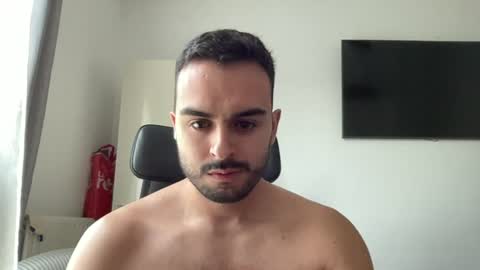 daniel_3827 online show from July 13, 2026, 6:27 am