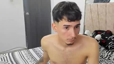 Snapshot of daniel_443 chatting on September 21, 2025, 4:47 am DANIEL online show from September 21, 2025, 4:47 am