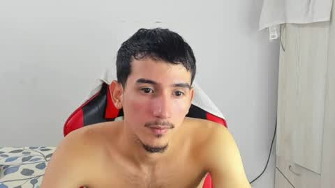 Snapshot of daniel_443 chatting on November 24, 2025, 6:13 am DANIEL online show from November 24, 2025, 6:13 am