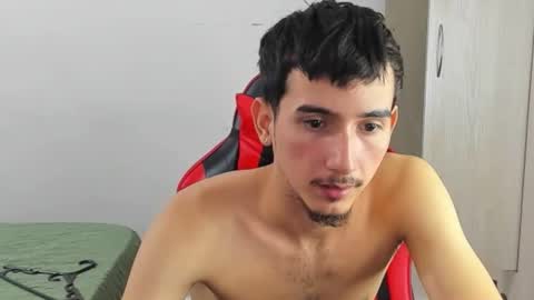 Snapshot of daniel_443 chatting on November 29, 2025, 5:21 am DANIEL online show from November 29, 2025, 5:21 am